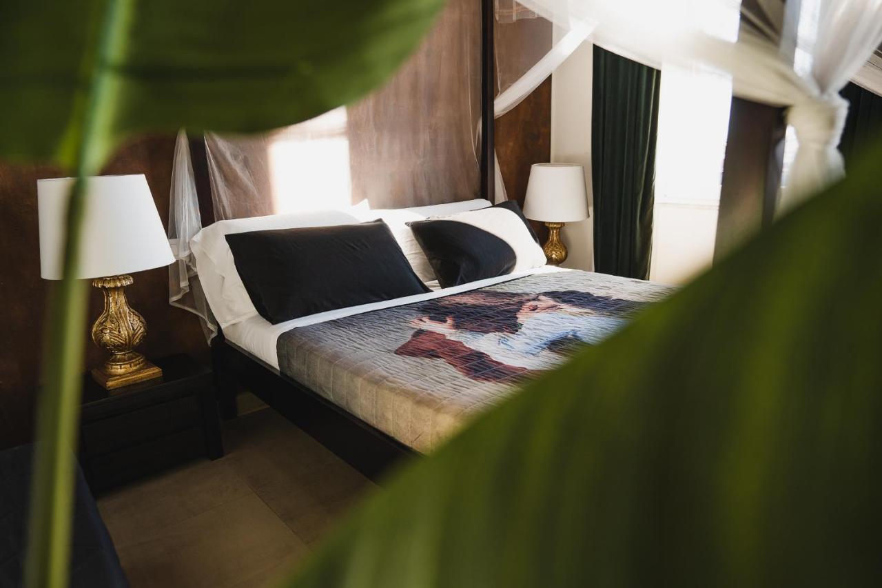 Le Boutique Luxury Rooms Diffused In Historic Center Fiumicino Ngoại thất bức ảnh