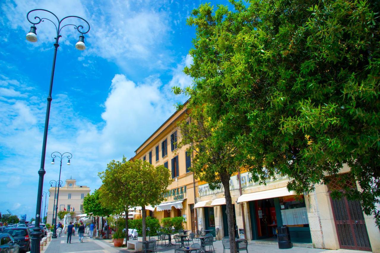 Le Boutique Luxury Rooms Diffused In Historic Center Fiumicino Ngoại thất bức ảnh